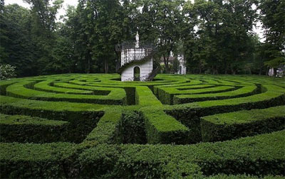 Ho Lin: Topiary